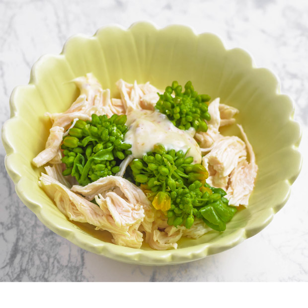 天使のララとカンタンおいしいレシピ チキンと菜の花のデトックスサラダ