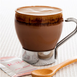 高カカオの混ぜるカフェモカ
