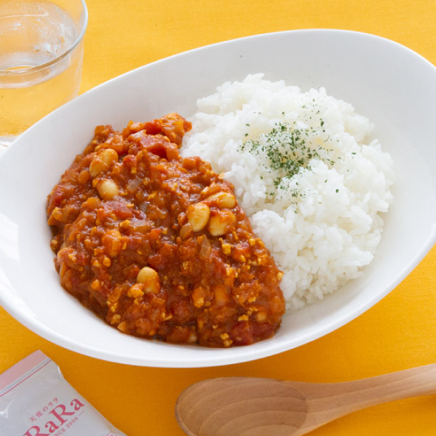 天使のララとカンタンおいしいレシピ 大豆とトマトのカレー